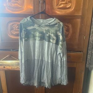 Soft Hooded Light weight Sweatshirt